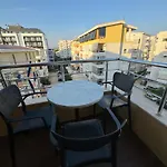 Apartmán Qerret Beachfront