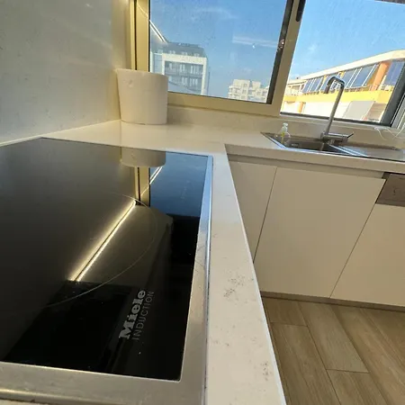 Qerret Beachfront * Golem (Tirana)