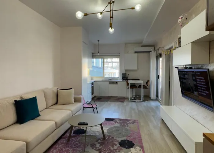 Διαμέρισμα Qerret Beachfront Golem (Tirana)