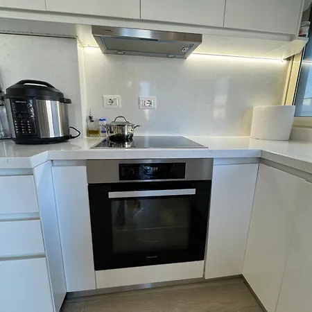 公寓 Qerret Beachfront