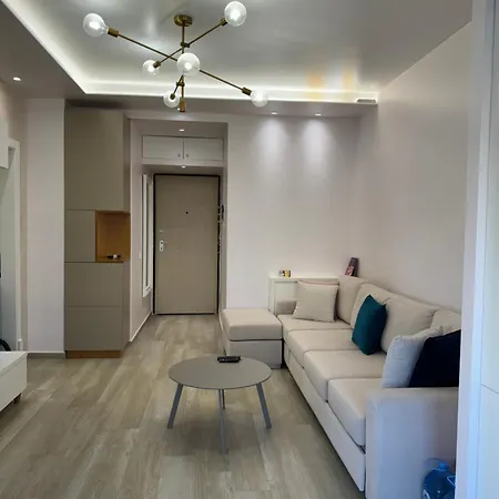 Apartment Qerret Beachfront *