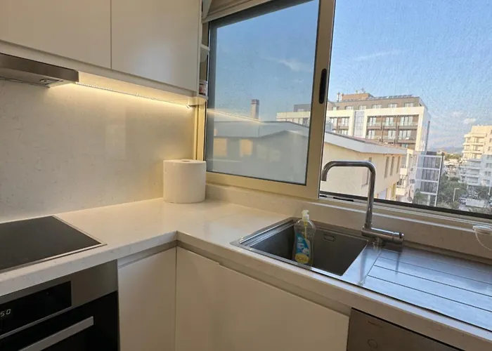 Qerret Beachfront Golem