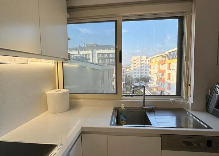 Qerret Beachfront Golem